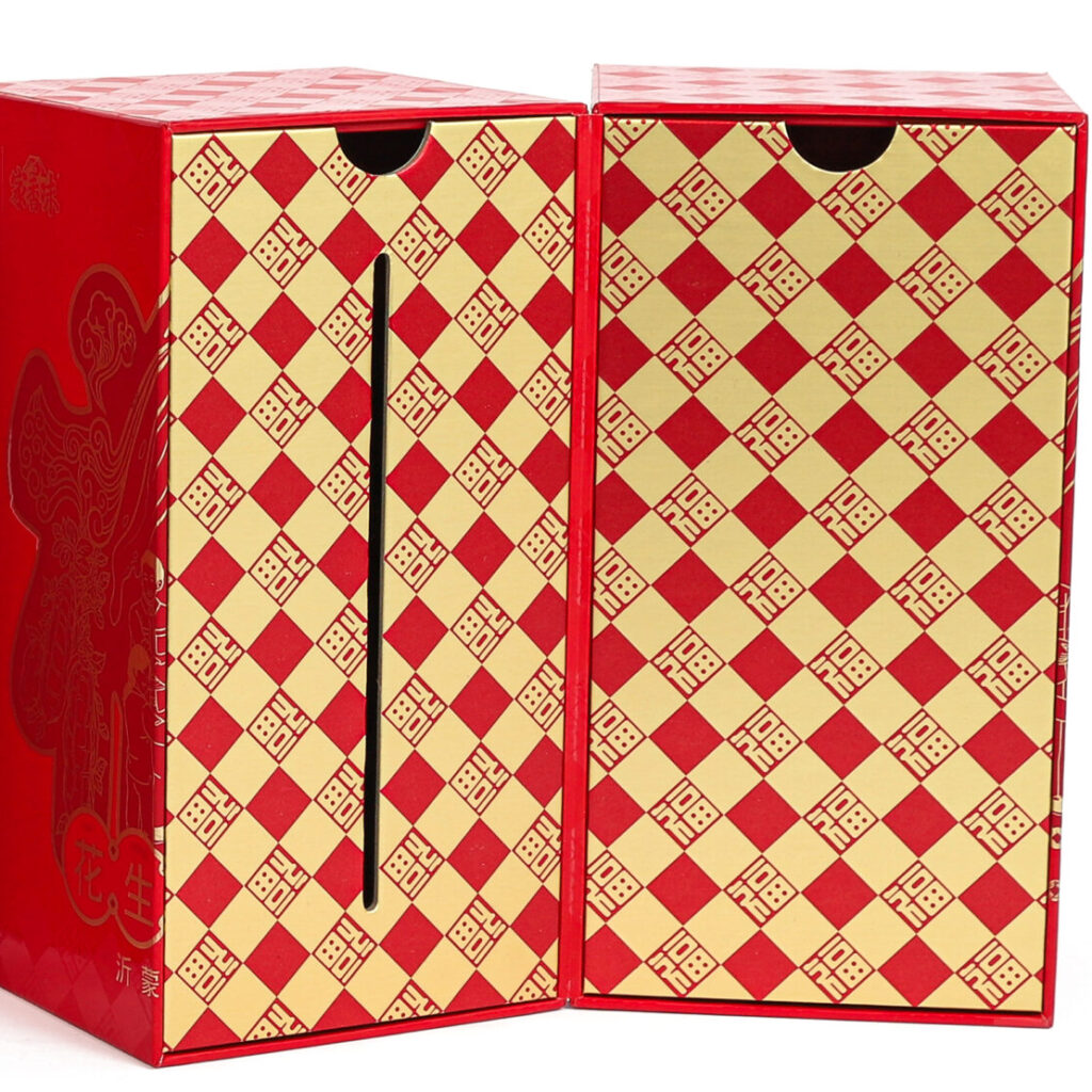 empty gift boxes
