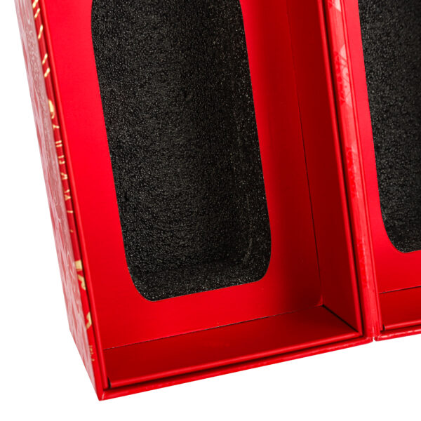 empty gift boxes